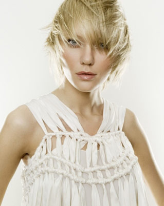 Anna  Thompson
